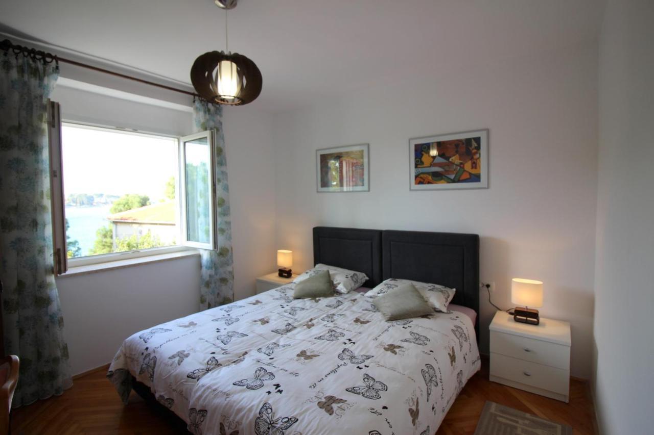 Apartment Agata In City Center Poreč Buitenkant foto