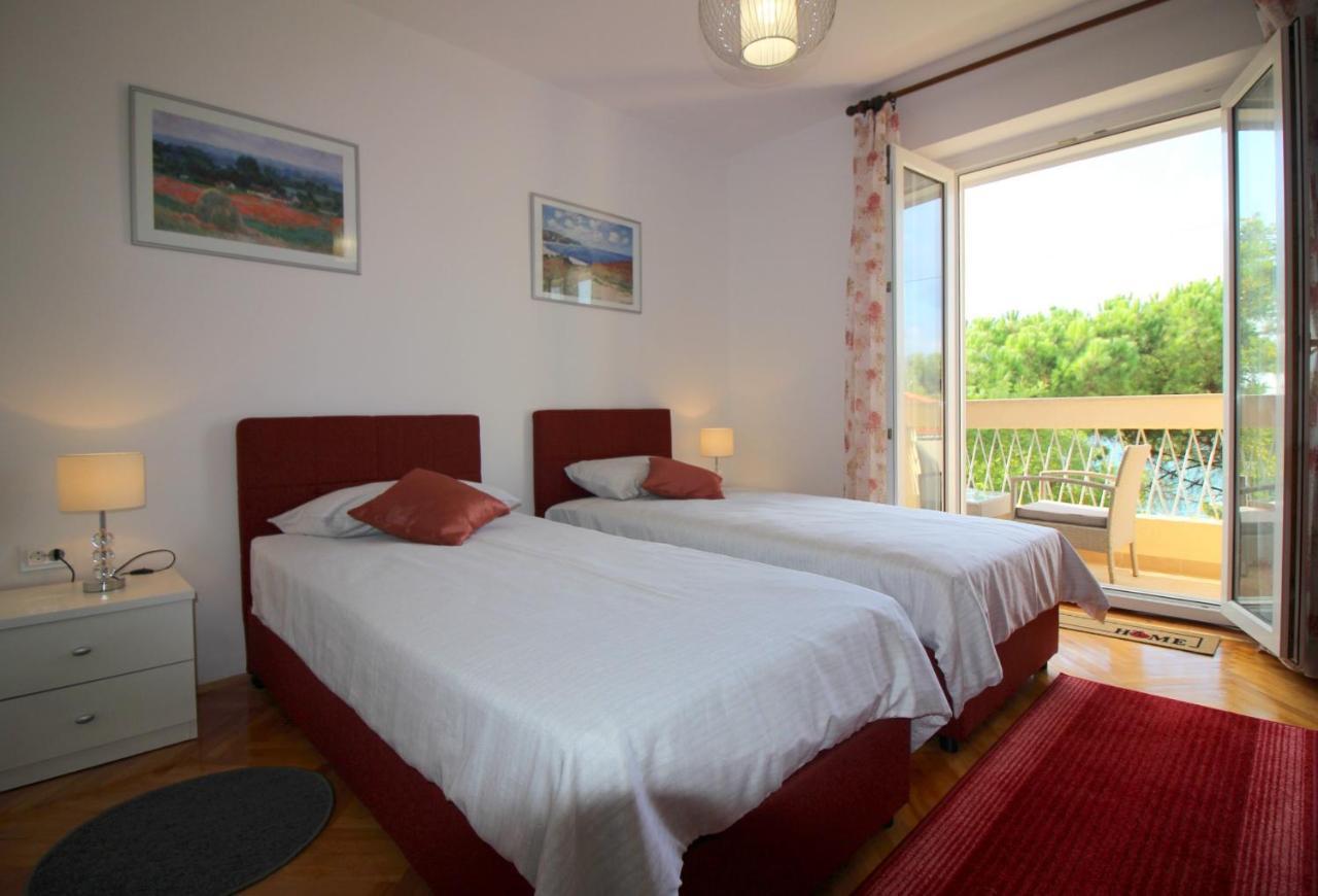 Apartment Agata In City Center Poreč Buitenkant foto